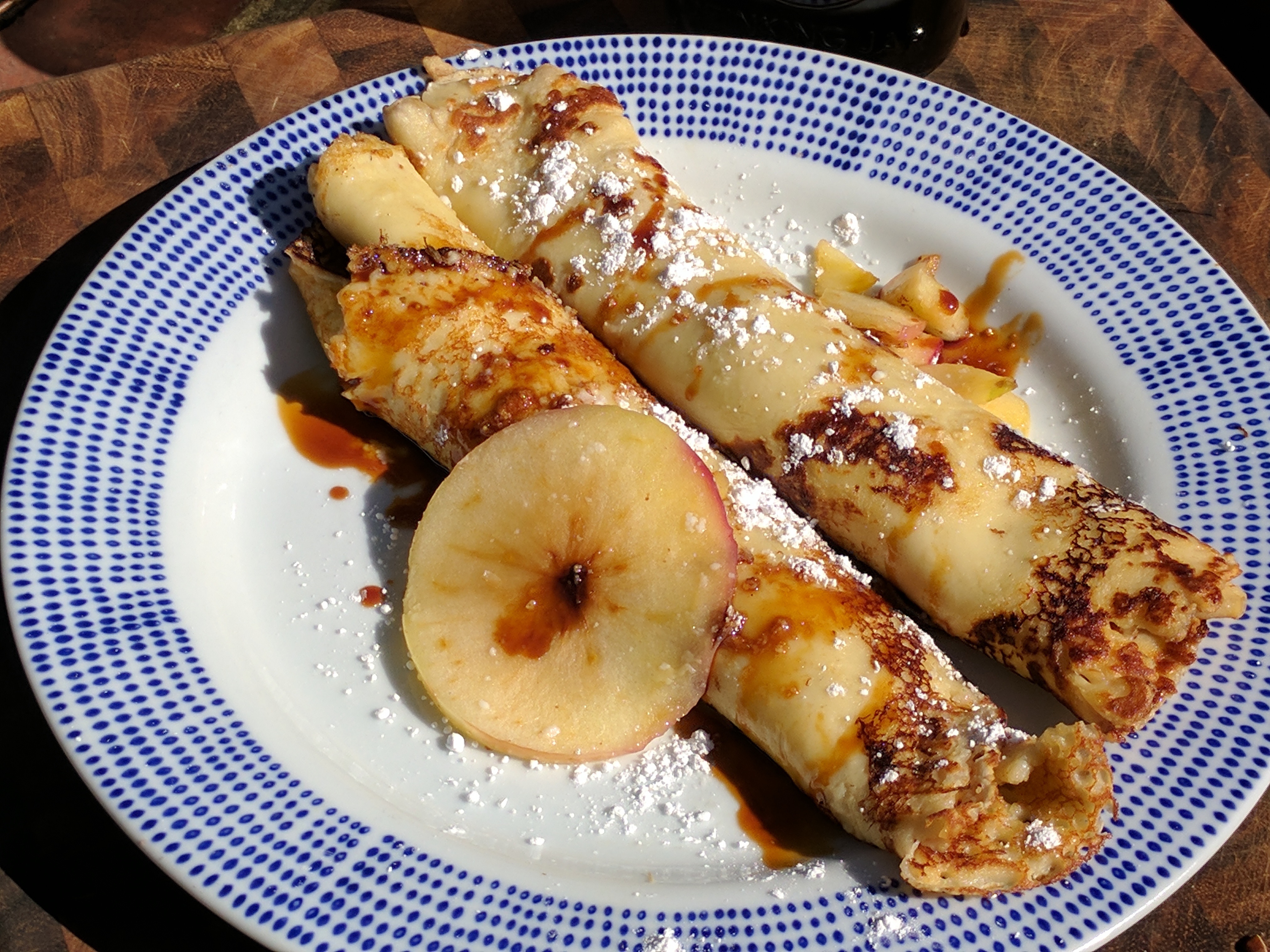 Delicious Dutch Pancakes (Pannekoek) with Apple Stroop